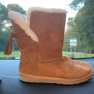 Furred Boots Women’s Size 10 Arizona